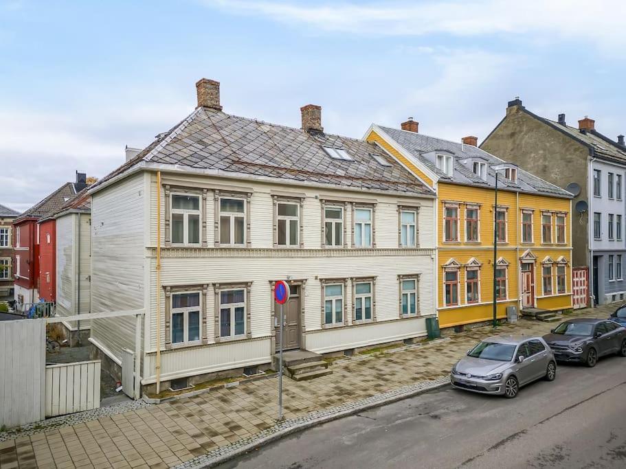 Apt. Close To Centre Lägenhet